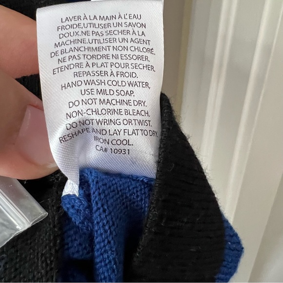 NWT Laura size medium blue, white and black striped women’s sweater - Picture 7 of 11